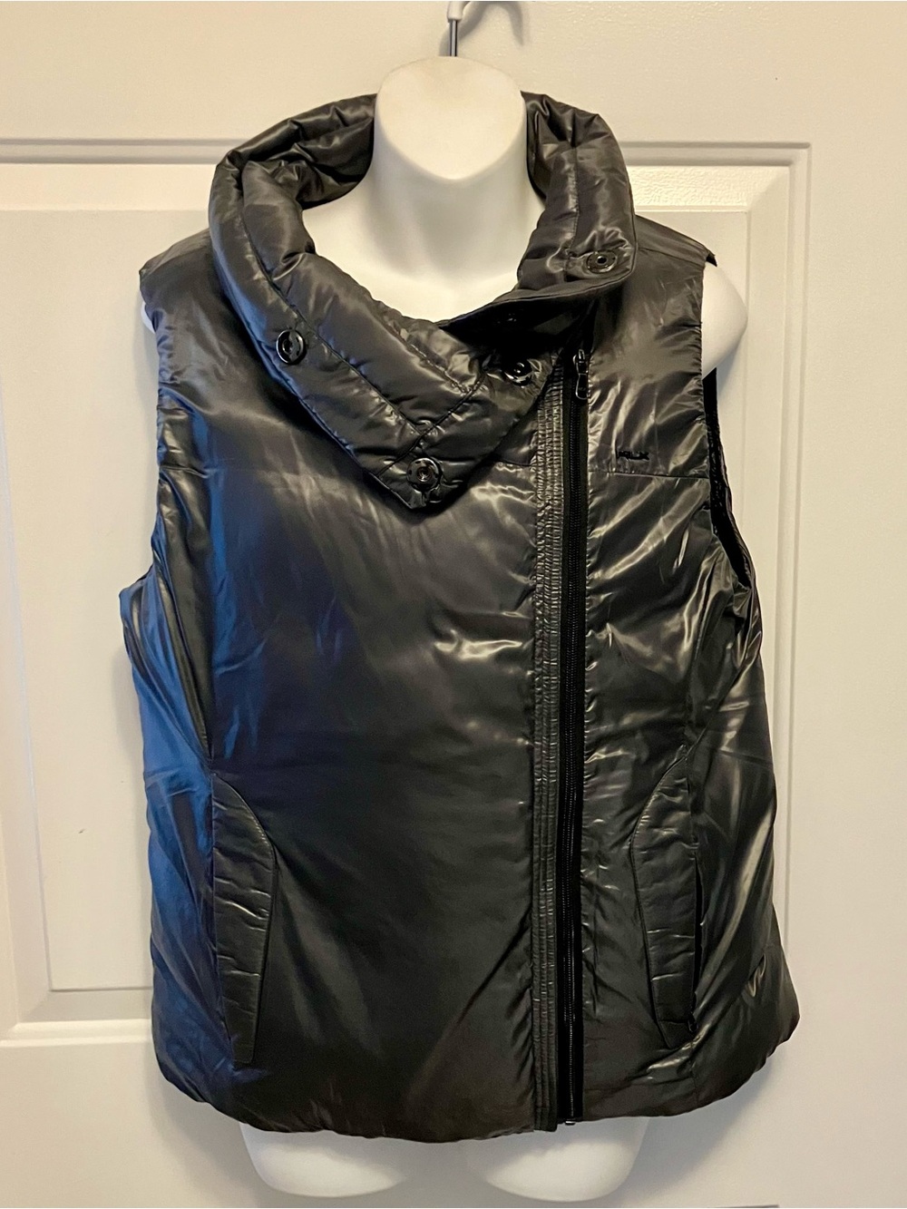 RLX Ralph Lauren Sz Small Womens Puffer Down Vest Green/Gray Cowl Neck Full Zip